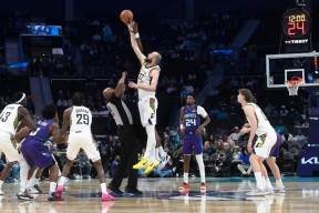 AYX- 西亚卡姆在rng比赛中问鼎冠军,连败引发热议的是谁 