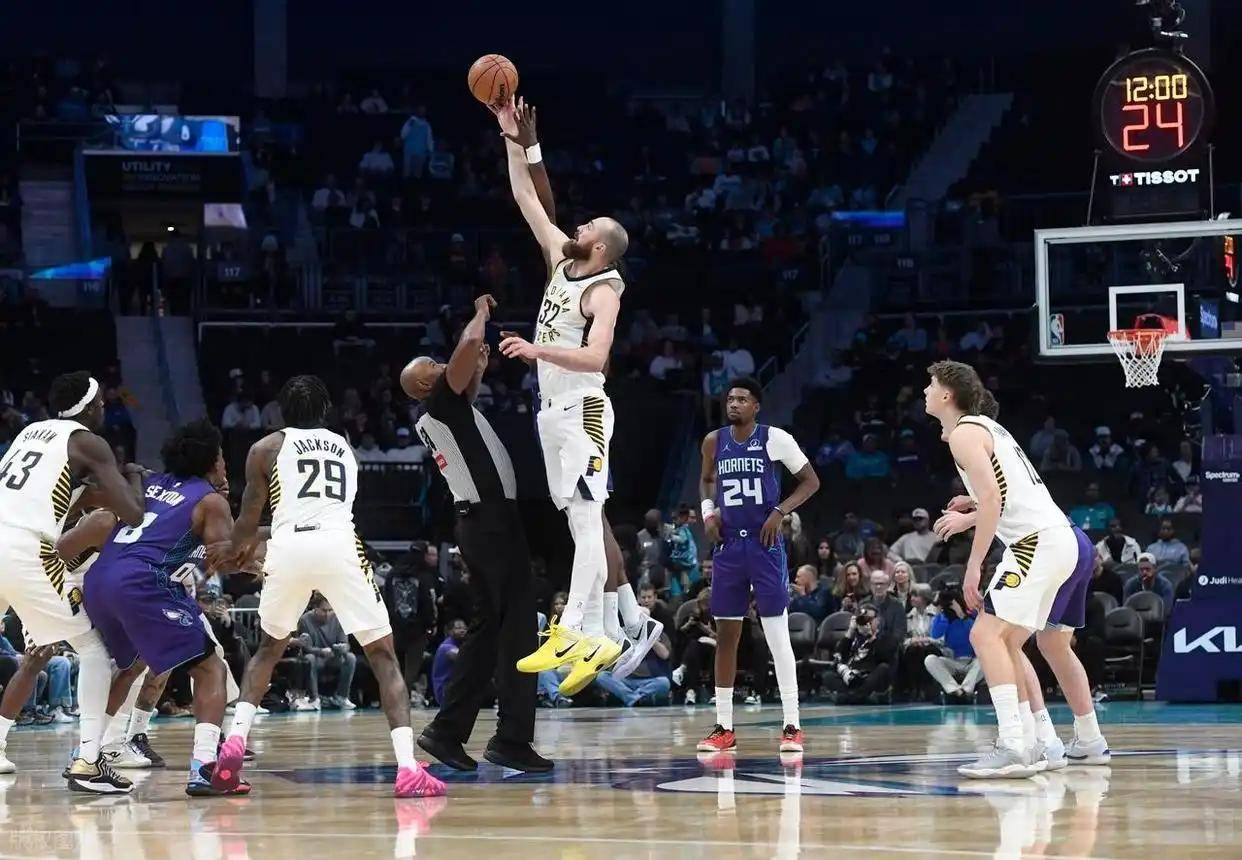 西亚卡姆在rng比赛中问鼎冠军,连败引发热议的是谁 西亚卡姆在rng比赛中问鼎冠军,连败引发热议的是谁