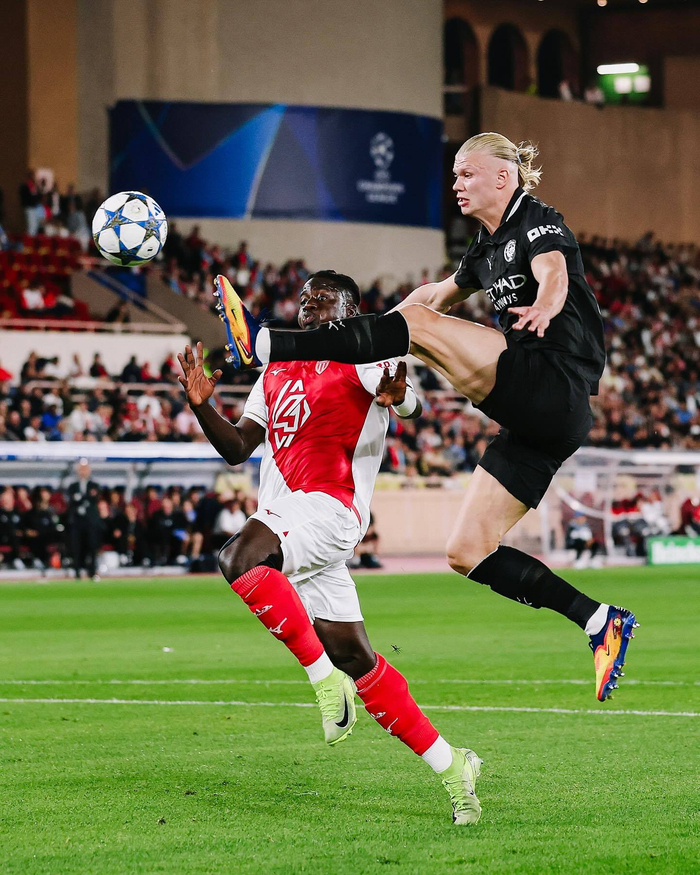 关于哈兰德连续二十场比赛得分超过大胜，西班牙队挑战极限！的信息